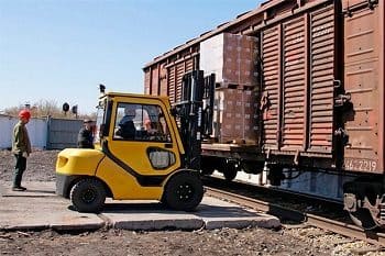 Стоимость вагонных перевозок грузов в Санкт-Петербурге